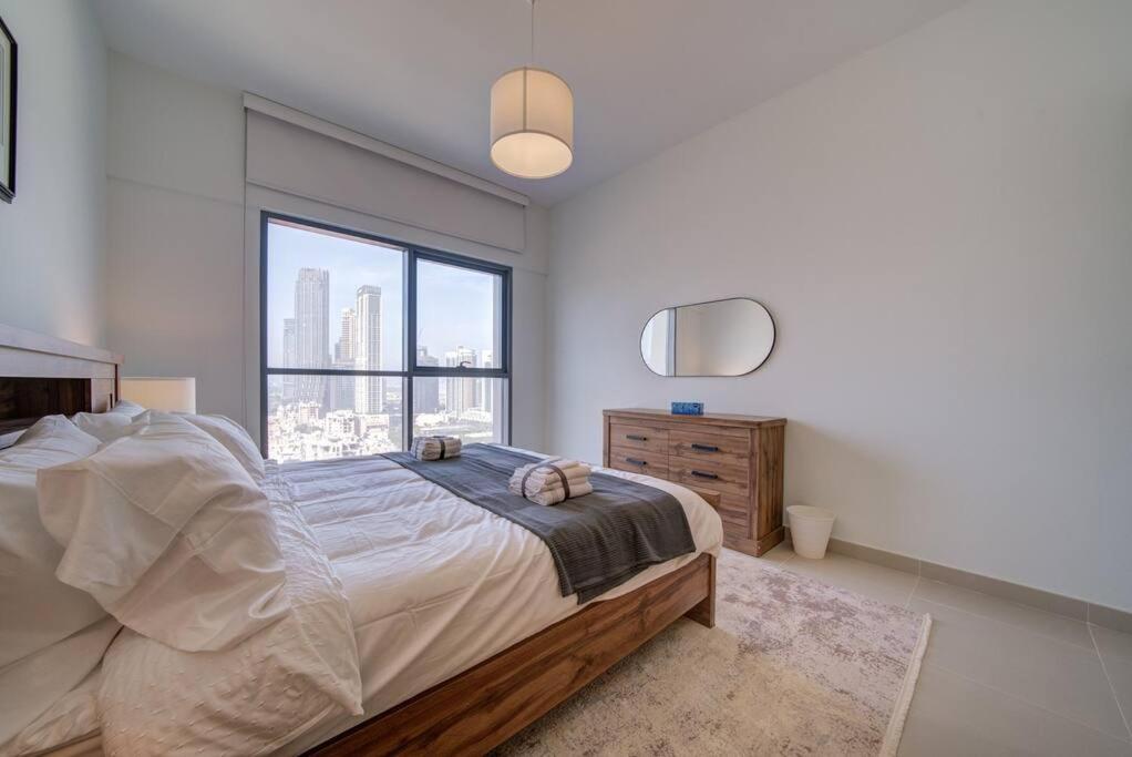 Burj Khalifa View - 2Br And Maid - Downtown Apartment Dubai Exterior foto