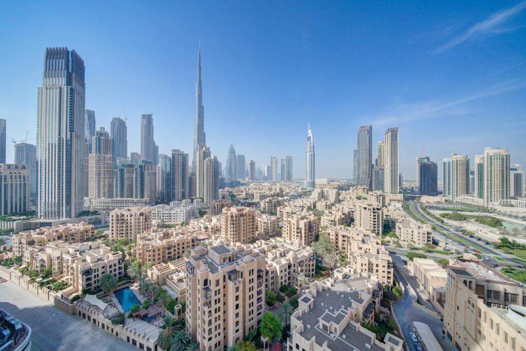 Burj Khalifa View - 2Br And Maid - Downtown Apartment Dubai Exterior foto